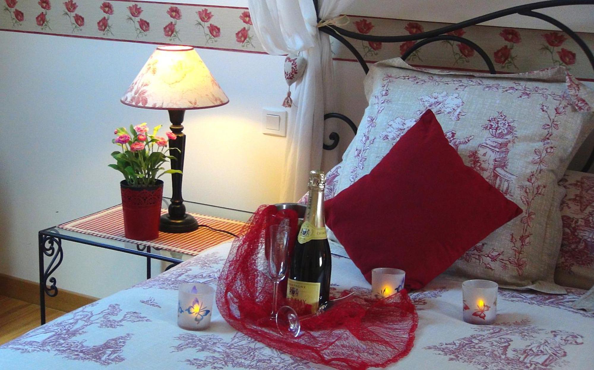 Le Clos Des Tilleuls D Day Home, Chambres D'Hotes, Suite Avec Sauna Privatif, Suite Avec Balneotherapie Privative, En Supplement Option Spa Bain A Remous La Vendelée Buitenkant foto