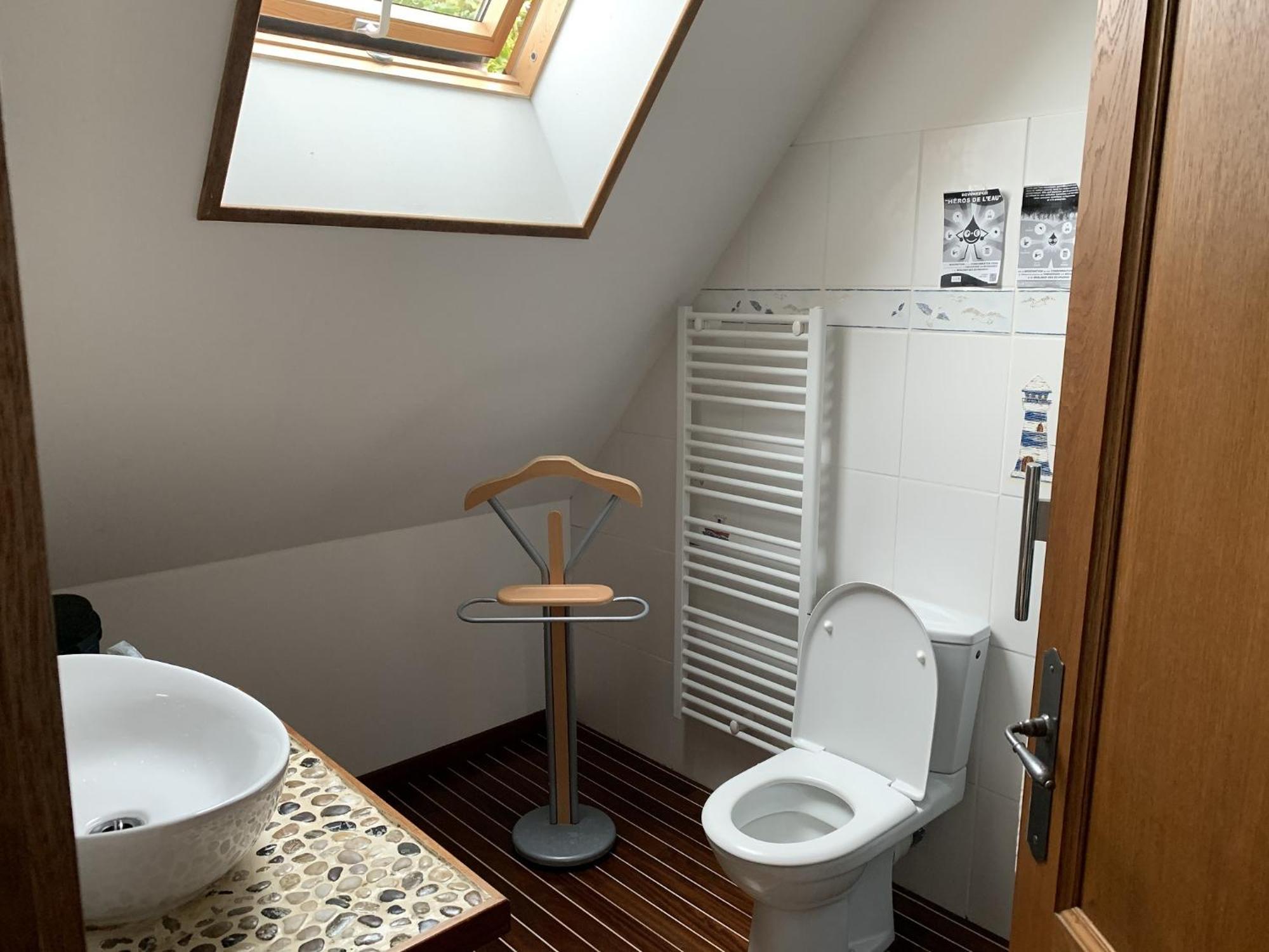 Le Clos Des Tilleuls D Day Home, Chambres D'Hotes, Suite Avec Sauna Privatif, Suite Avec Balneotherapie Privative, En Supplement Option Spa Bain A Remous La Vendelée Kamer foto