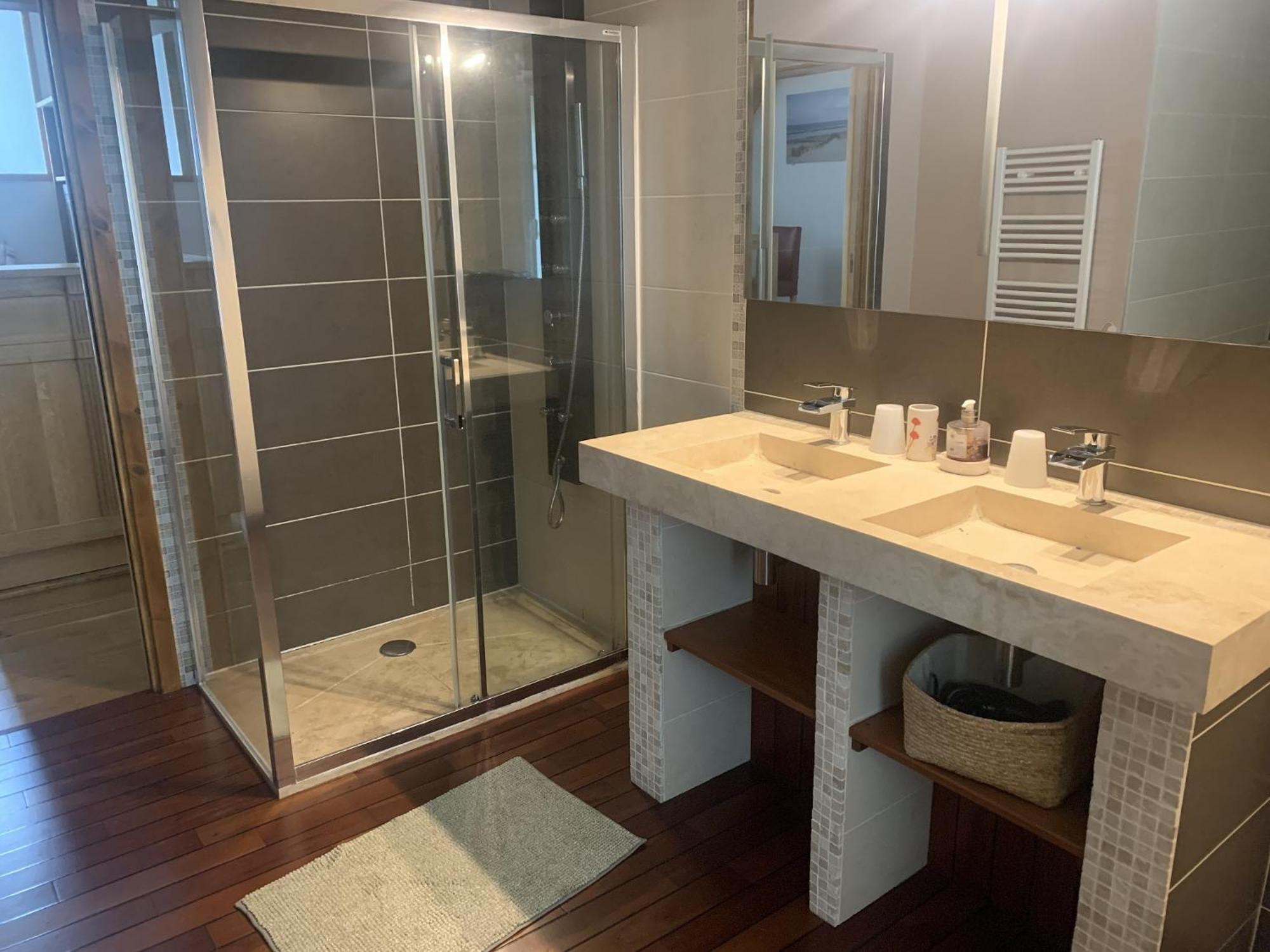 Le Clos Des Tilleuls D Day Home, Chambres D'Hotes, Suite Avec Sauna Privatif, Suite Avec Balneotherapie Privative, En Supplement Option Spa Bain A Remous La Vendelée Kamer foto